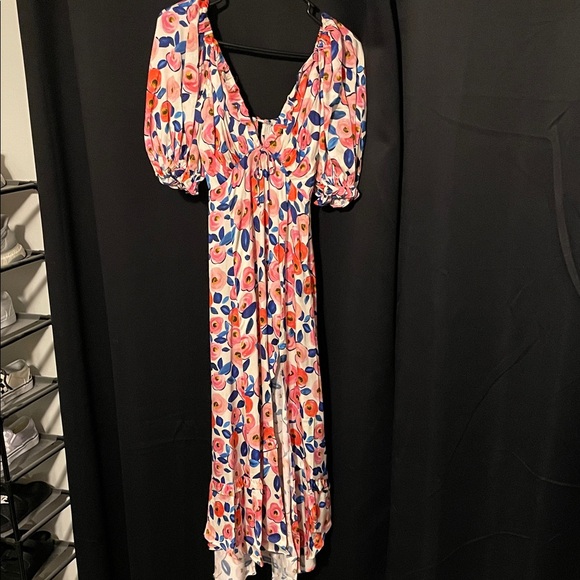 Floral midi dress - Picture 1 of 4